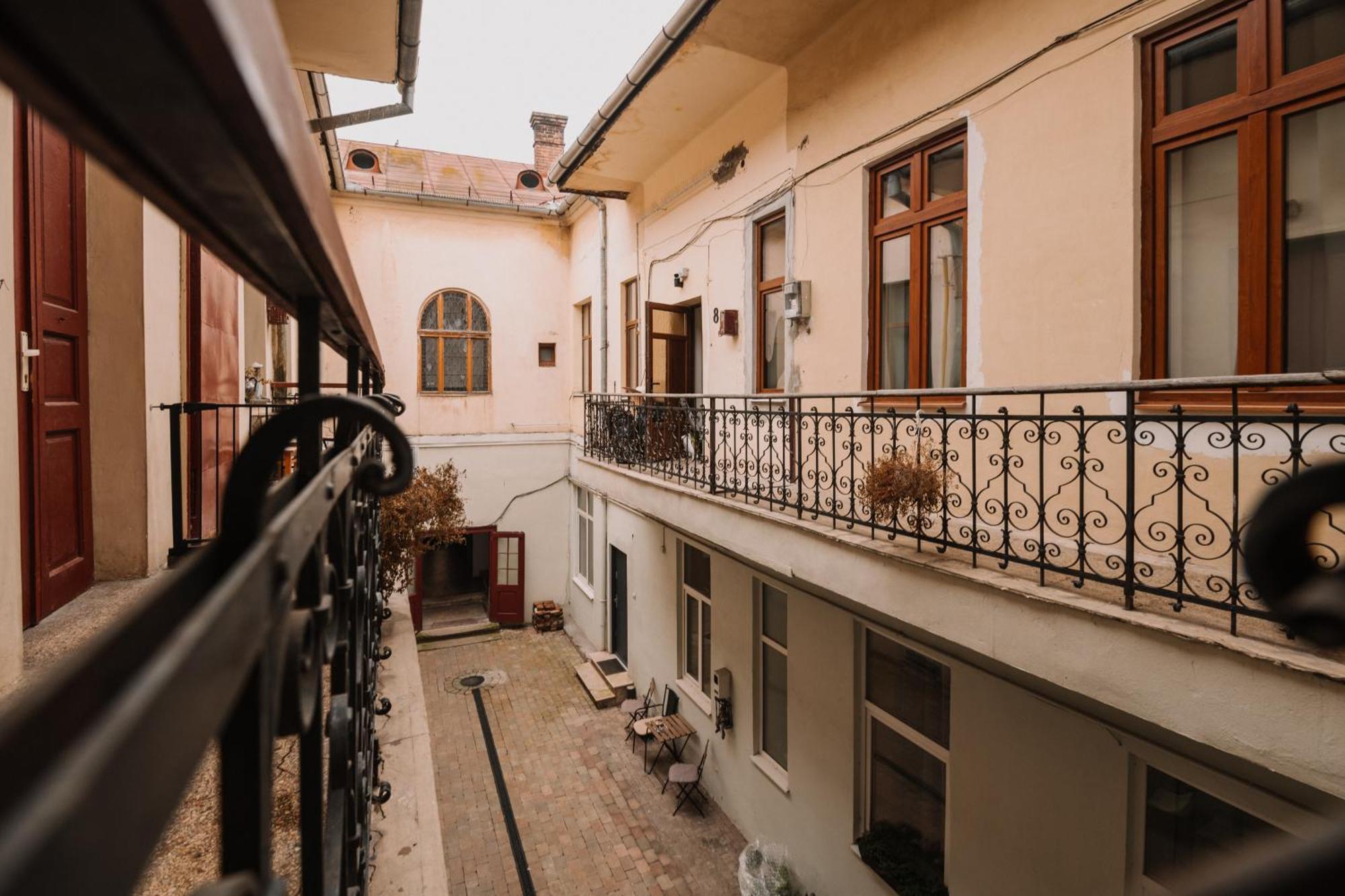Old Town Central Apartment Cluj-Napoca Buitenkant foto
